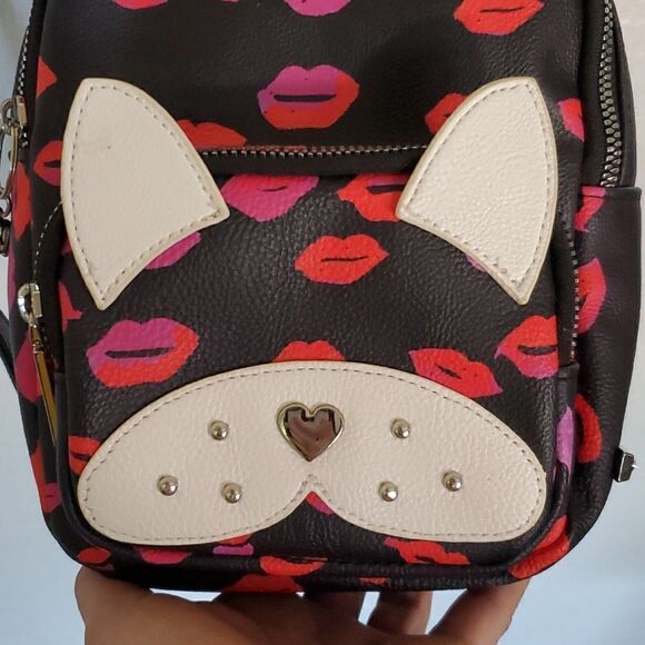 Betsey Johnson Mini Kitsch Backpack Puppy Dog Love - Picture 4 of 15